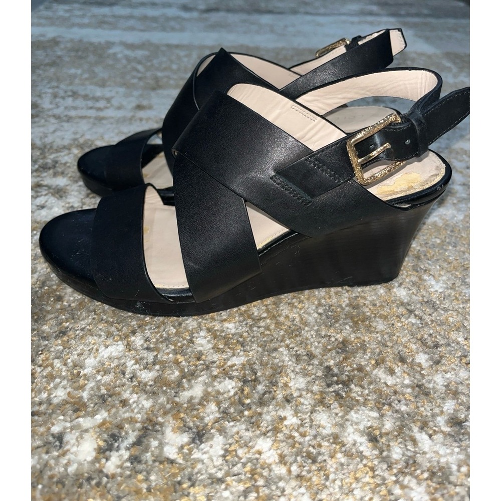 Cole Haan Penelope II wedge sandal in black leather. Size 6 - Picture 3 of 7